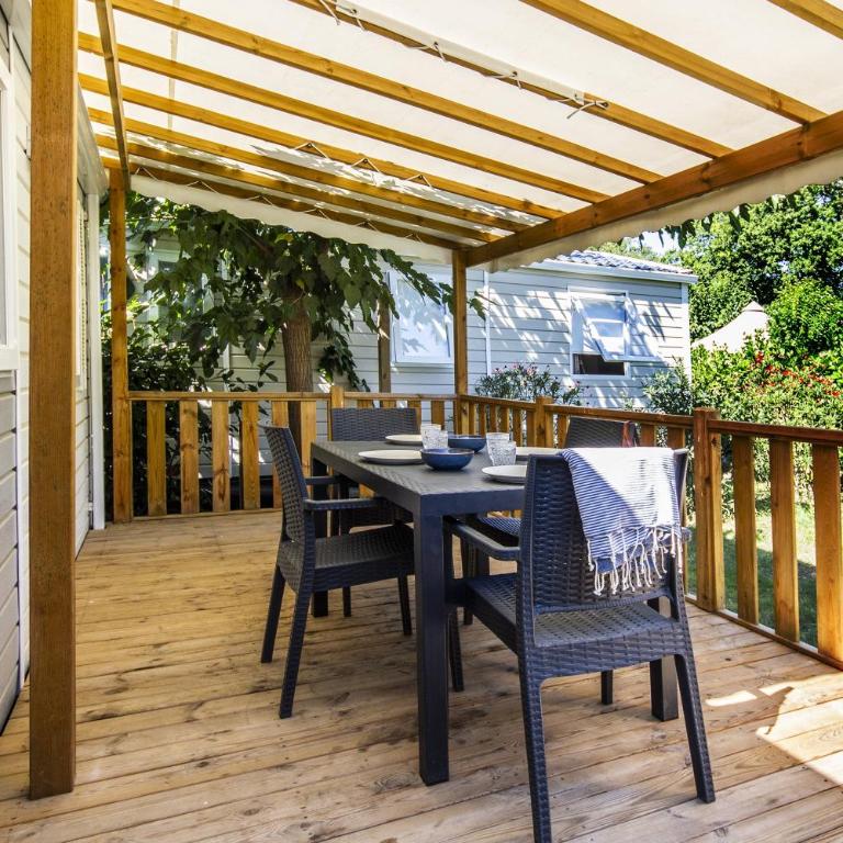 Camping Paradis Le Pearl - Mobile Home Confort avec 3 Chambres - 1
