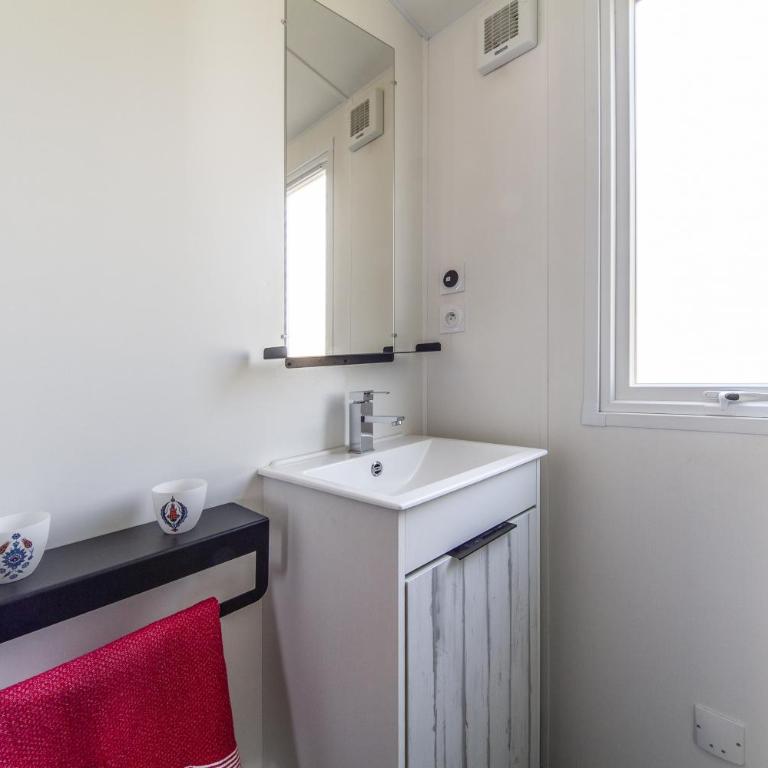 Camping Paradis Le Pearl - Mobile Home 4 Chambres Confort - 3