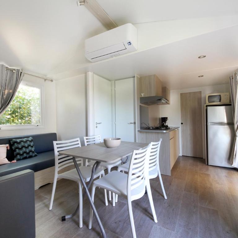 Camping Paradis Le Pearl - Mobile Home 2 Chambres Classique - 4
