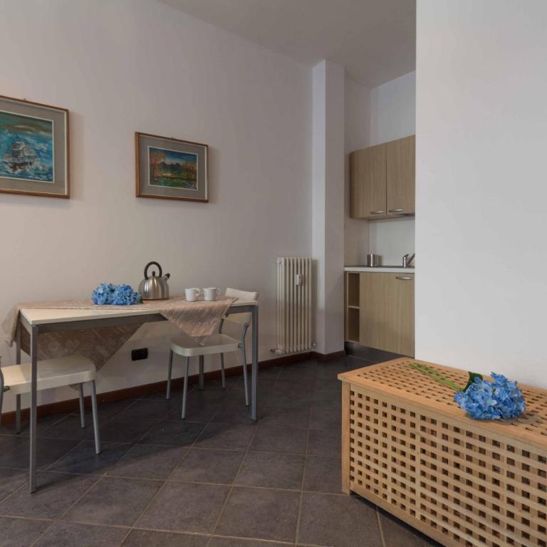 Galleria Roma Apartment - Affitti Brevi Italia - Monolocale - 24