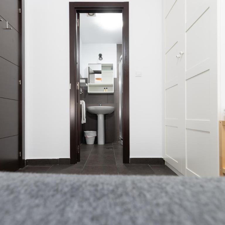 FUN BUILDING DUPLEXES by HOMEABOUT - Apartamento - 11