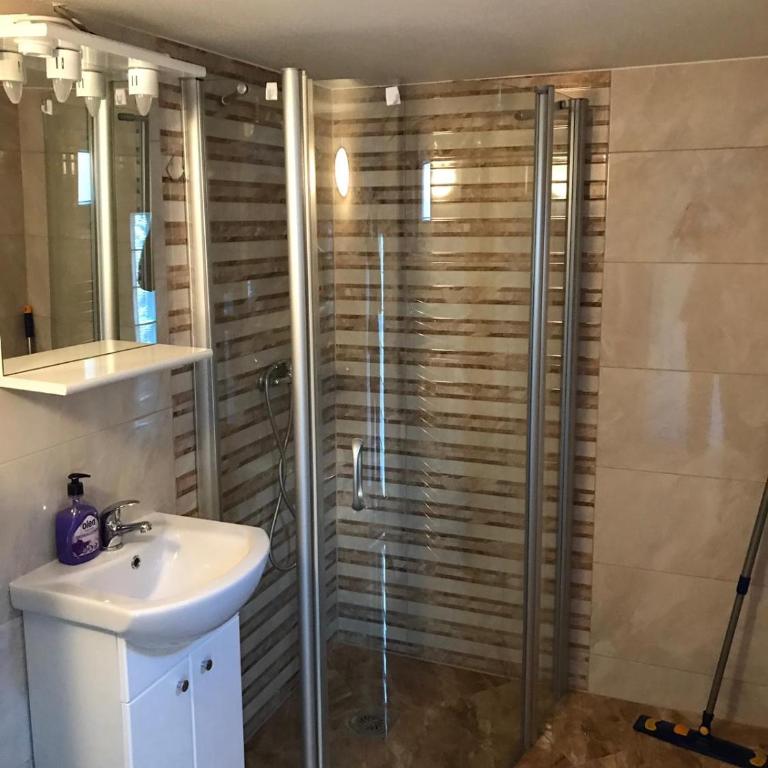 OldTown Ferhadija Ap - Apartman - Prizemlje - 12