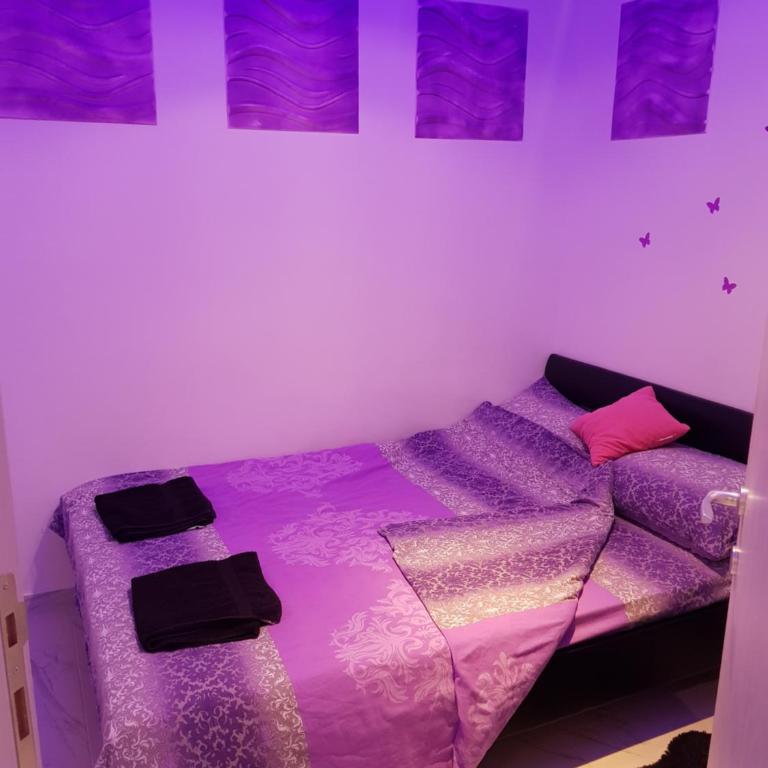 Black & White - Deluks Apartman - 26