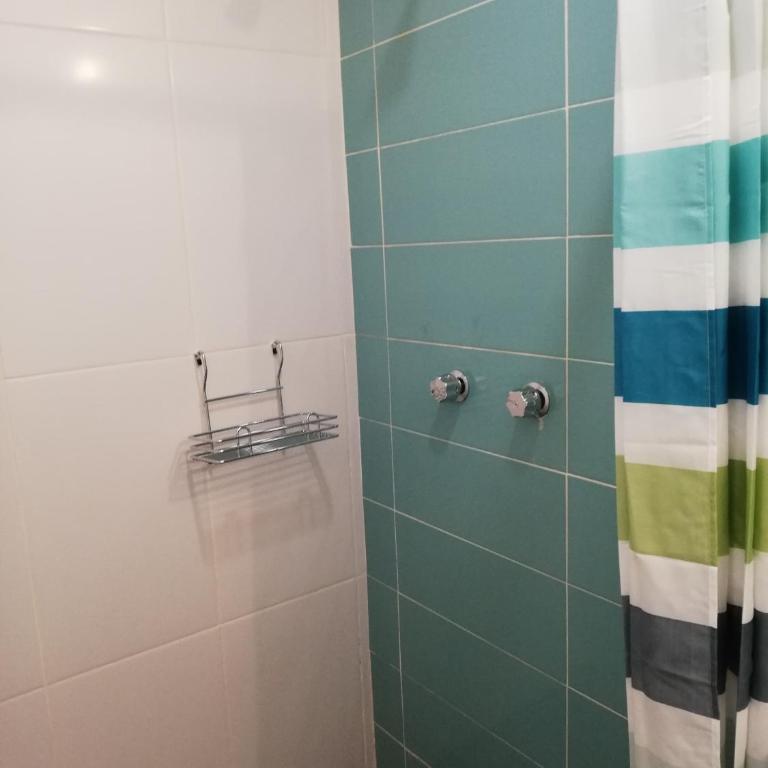 CORDIALITY INN - Habitación Doble con baño privado - 11