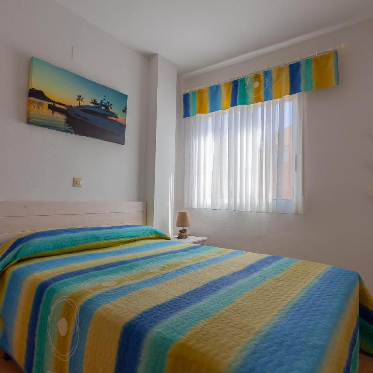 Apartamento playa con piscina y terraza en urbanizacion de lujo - Apartamento de 2 dormitorios - 11
