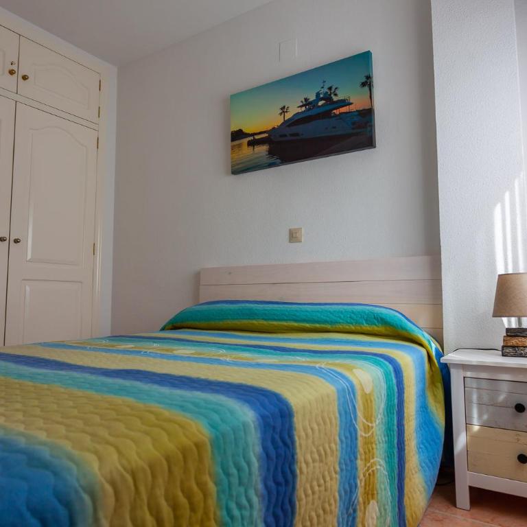 Apartamento playa con piscina y terraza en urbanizacion de lujo - Apartamento de 2 dormitorios - 12