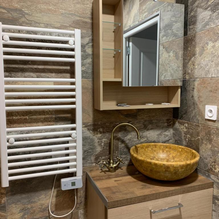 Excellent Studio au cœur historique de Fréjus - Appartement 1 Chambre - 11