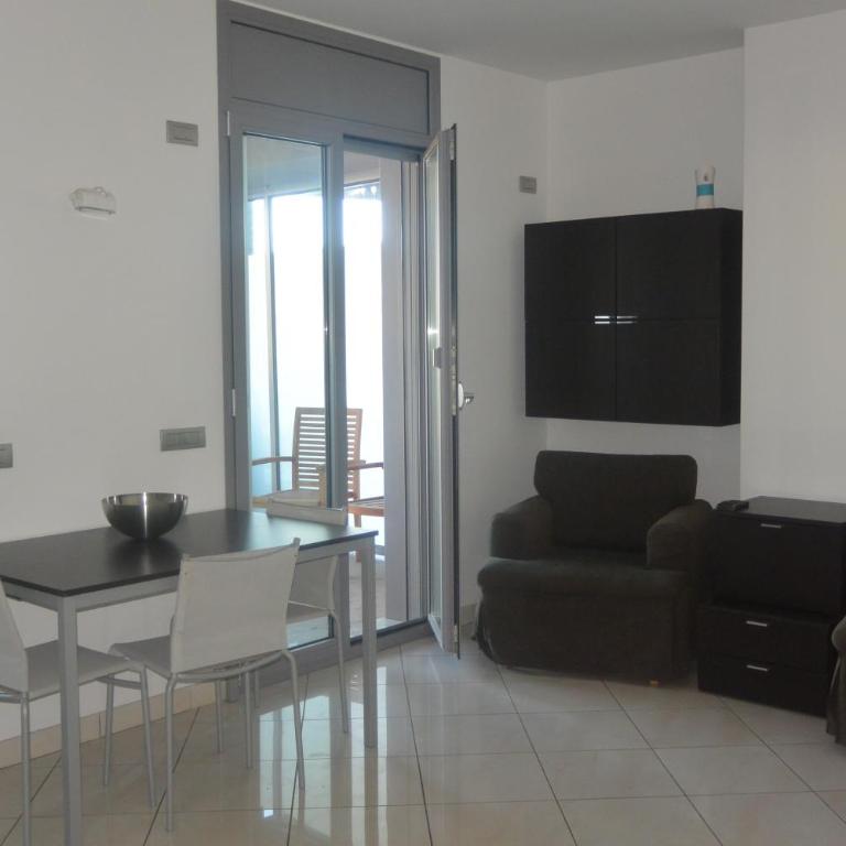 Appartamenti Lungomare Savona - Studio - 4
