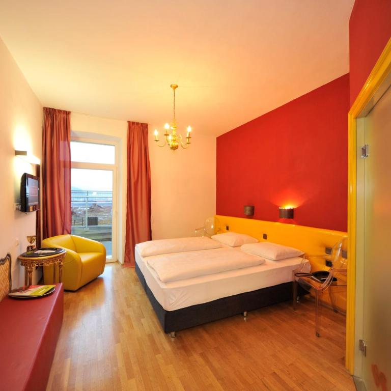 Erlebnis Post - Stadthotel mit EigenART - Chambre Double - 11