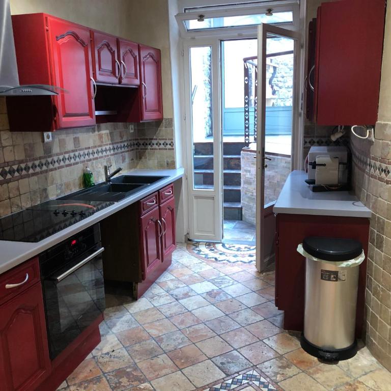 Immeuble de charme La Tronche - Appartement - 1er Étage - 9