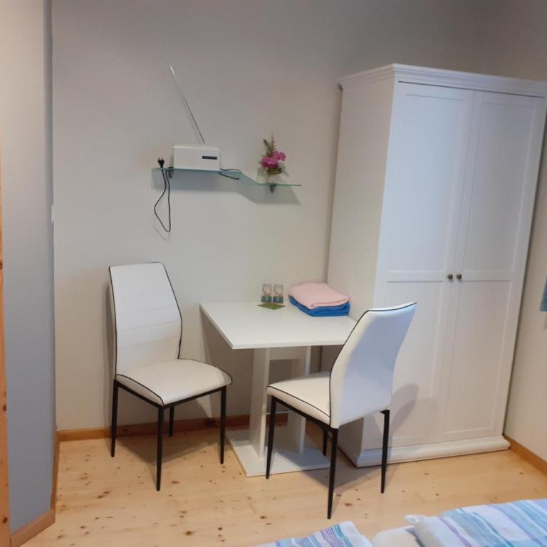 Obstbau und Gästezimmer Stani - Standard Doppelzimmer - 9