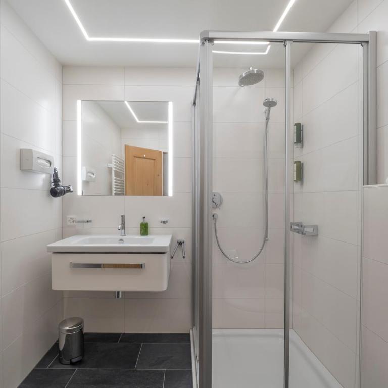 Hotel Maria - Standard Doppelzimmer - 6