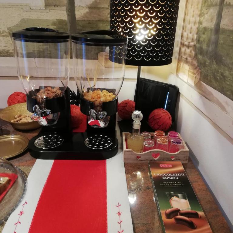 Leonardo Rome Holidays - Double Room with Private External Bathroom - 3