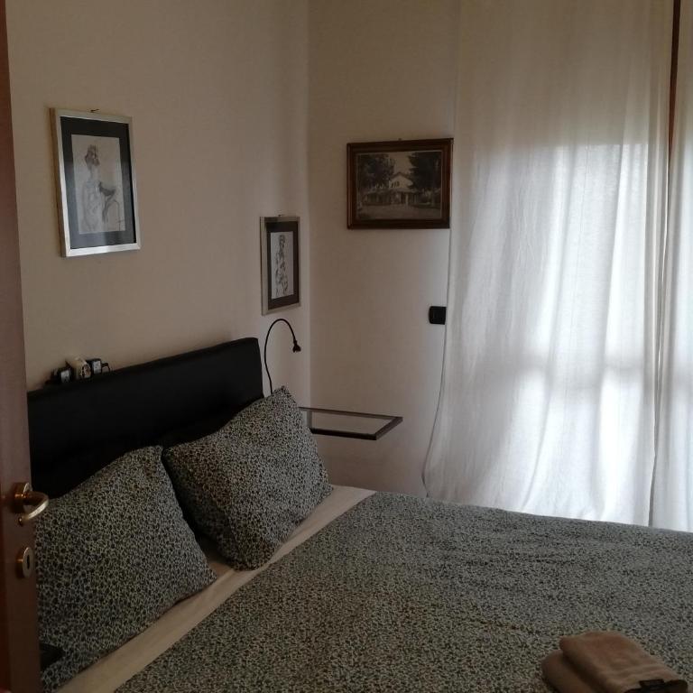 Leonardo Rome Holidays - Double Room with Private External Bathroom - 3