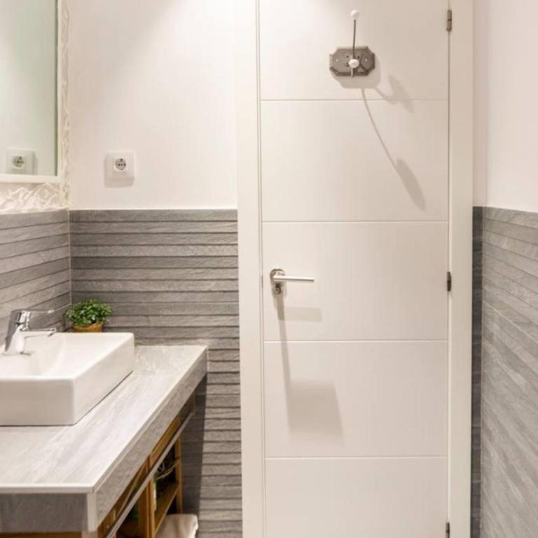 Cosy Apartment in the heart of Barrio de las Letras - Apartamento - 71
