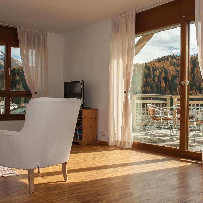 Chesa Guardamunt - Apartment mit 2 Schlafzimmern (4 Erwachsene) - 9