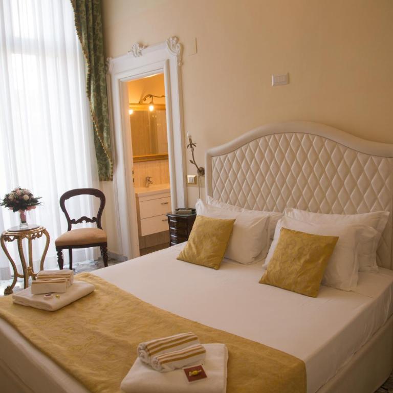 B&B Art Suite Santa Brigida - Camera Matrimoniale Superior - 1