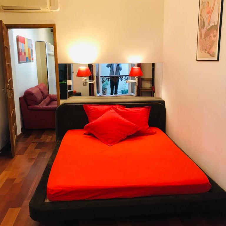 Abbesses Montmartre Apartment - Appartement Supérieur avec Sauna - 2