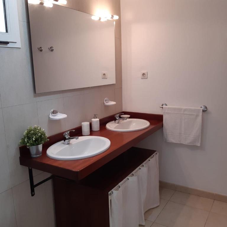 Apartamento Arena - Two-Bedroom Apartment - 12
