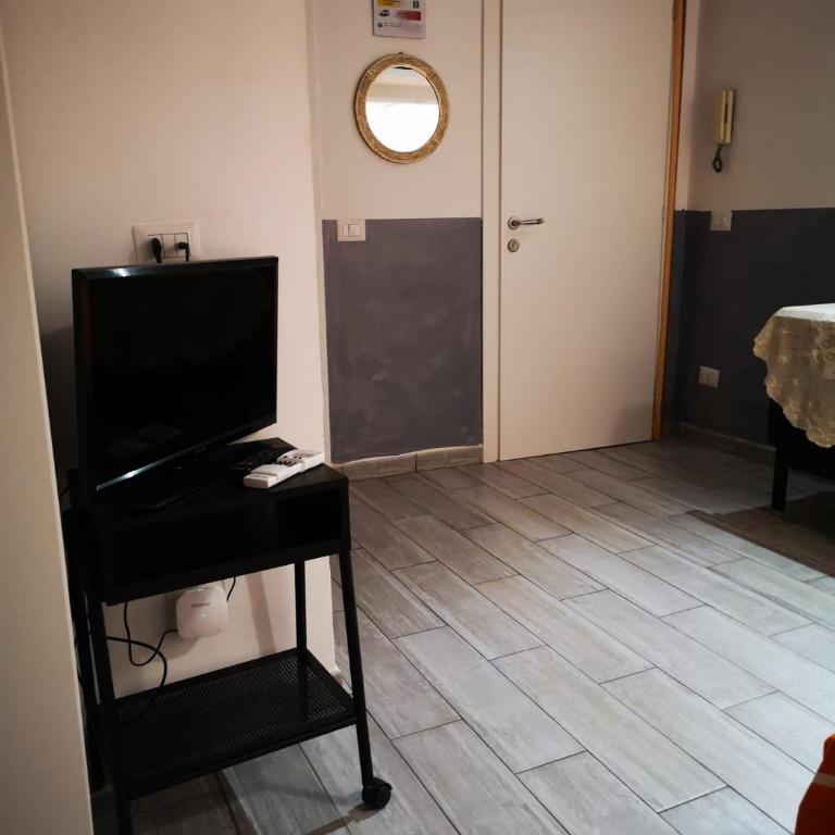 Casa Manzoni - Monolocale su 2 Livelli (4 Adulti) - 8