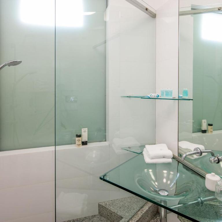 Hotel Caravelle Thalasso & Wellness - Habitación Doble con vistas al jardín - 8