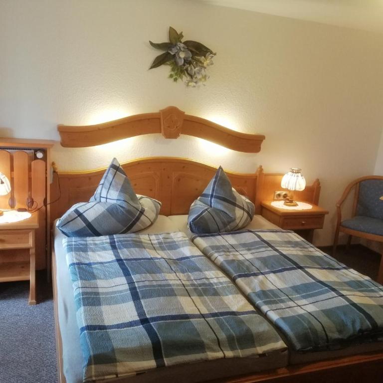 Gästehaus Marianndl - Doppelzimmer mit Balkon - 14