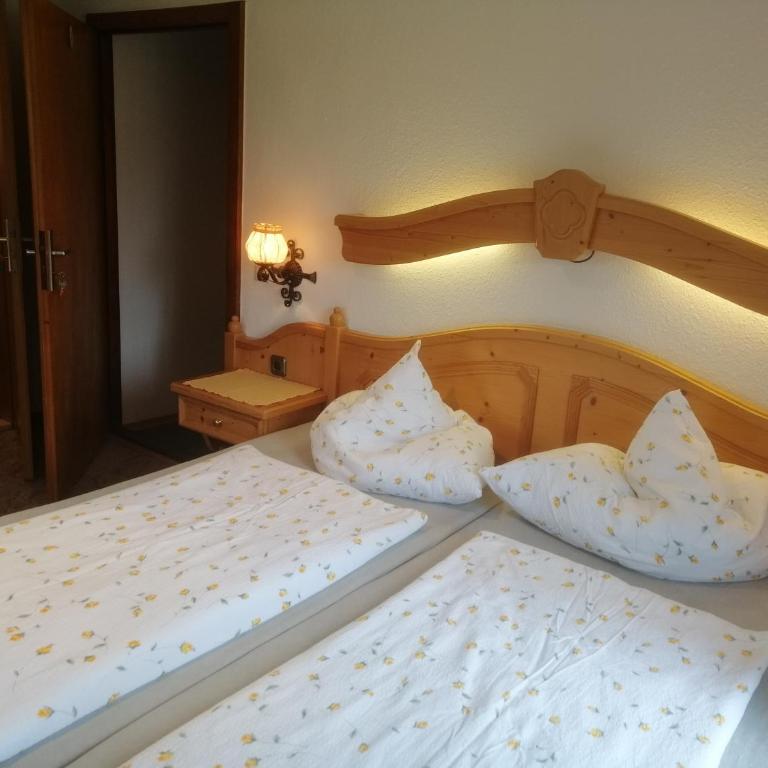 Gästehaus Marianndl - Doppelzimmer mit Balkon - 12