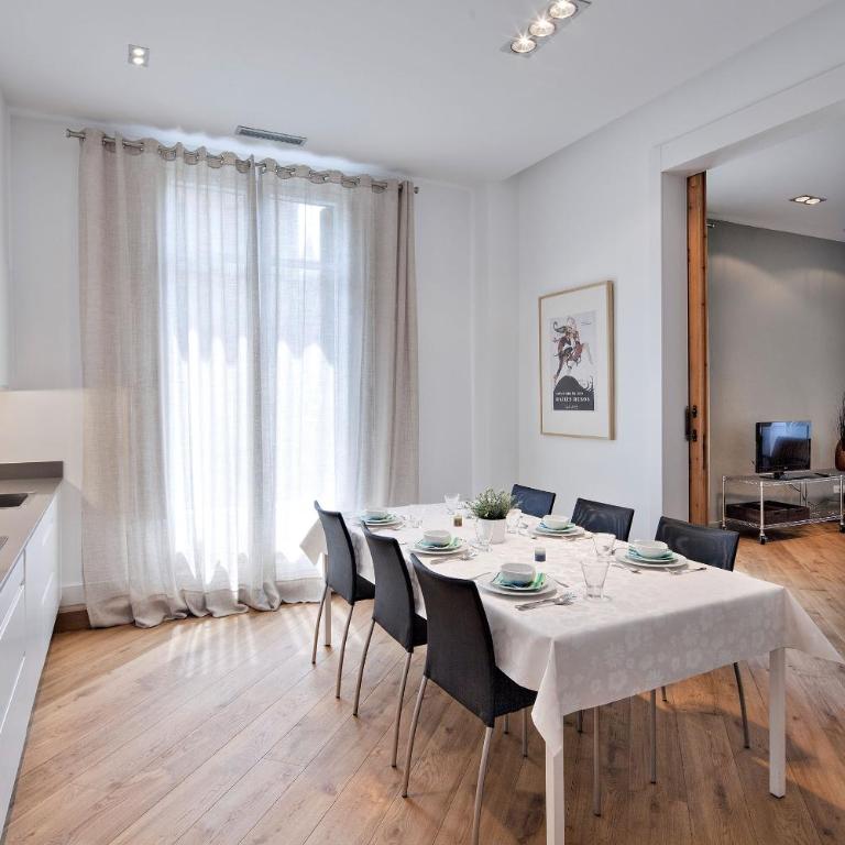 Habitat Apartments Rambla Deluxe - Luxury Three-Bedroom Apartment - 4