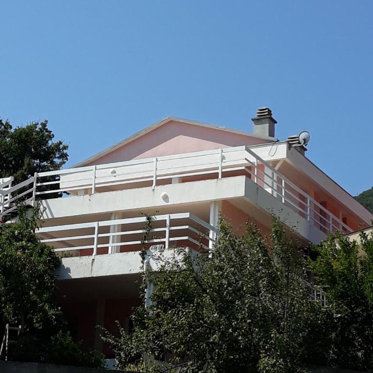 Apartments Jovanic with 2 bedrooms - Vila sa Pogledom na More - 1