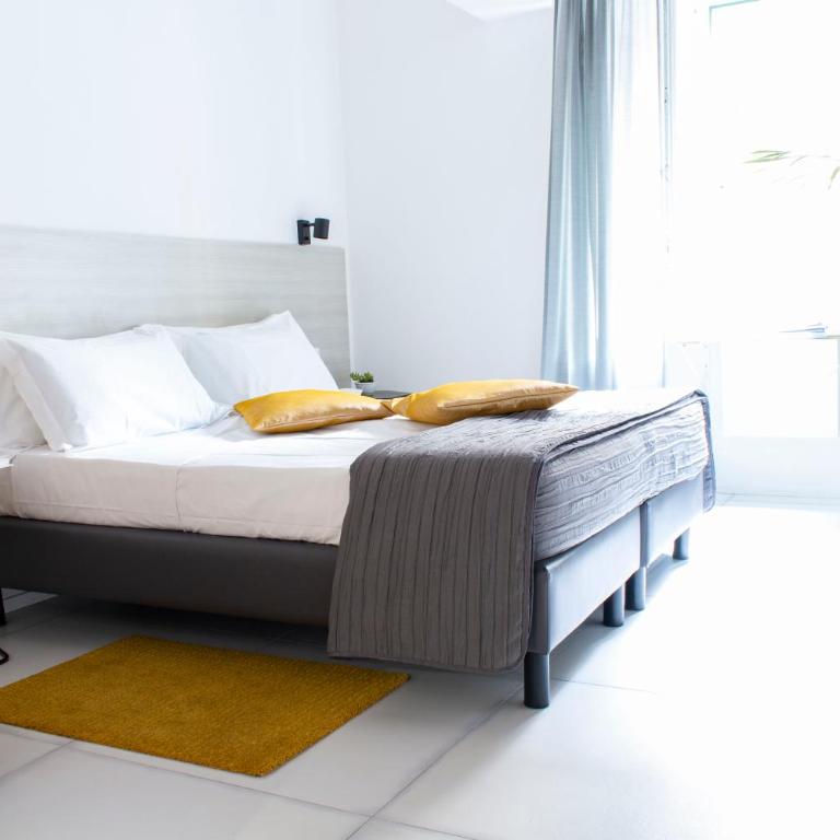 Casa Pietra - Deluxe Double or Twin Room with City View - 20