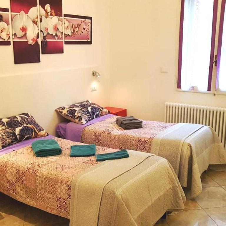Bed And Breakfast Corticella 24 - Camera Doppia con Letti Singoli con Bagno Privato - 7