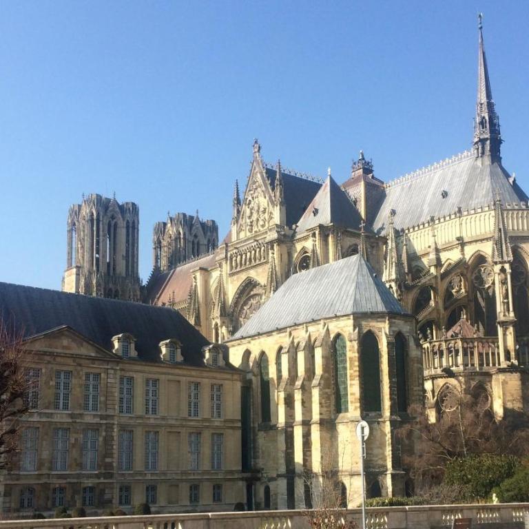 LE NID DES ROIS, à 2 pas de la Cathédrale - Appartamento con 1 Camera da Letto - 18