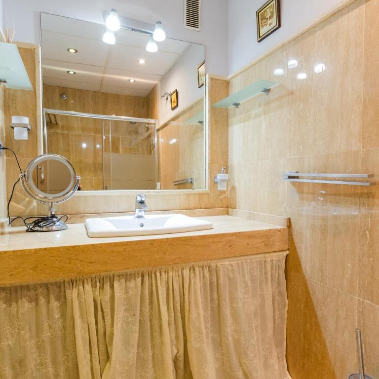 Corazón de Málaga - Apartamento de 2 dormitorios - 35