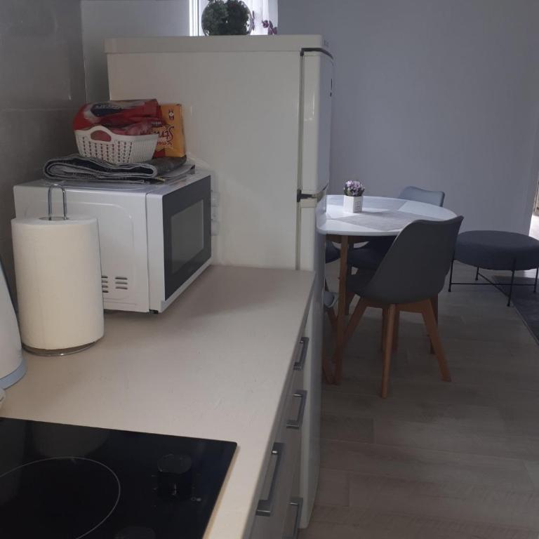 Apartman KIWI in a quite central area - Apartman sa 1 Spavaćom Sobom - 10