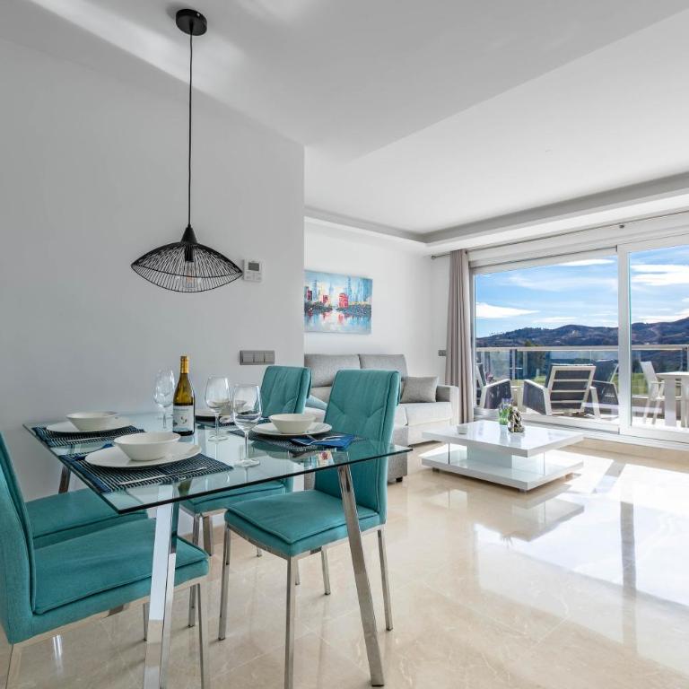 Apartment front Line La Cala Golf Resort - Two-Bedroom Apartment - 10