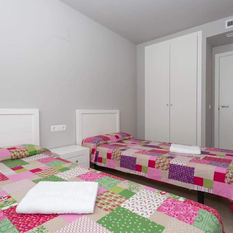 Sueños De Mar, 3 dormitorios, by Bookindenia - Apartamento de 3 dormitorios - 17