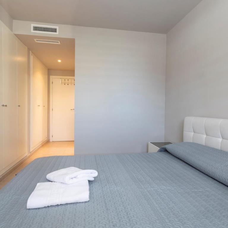 Sueños De Mar, 3 dormitorios, by Bookindenia - Apartamento de 3 dormitorios - 11