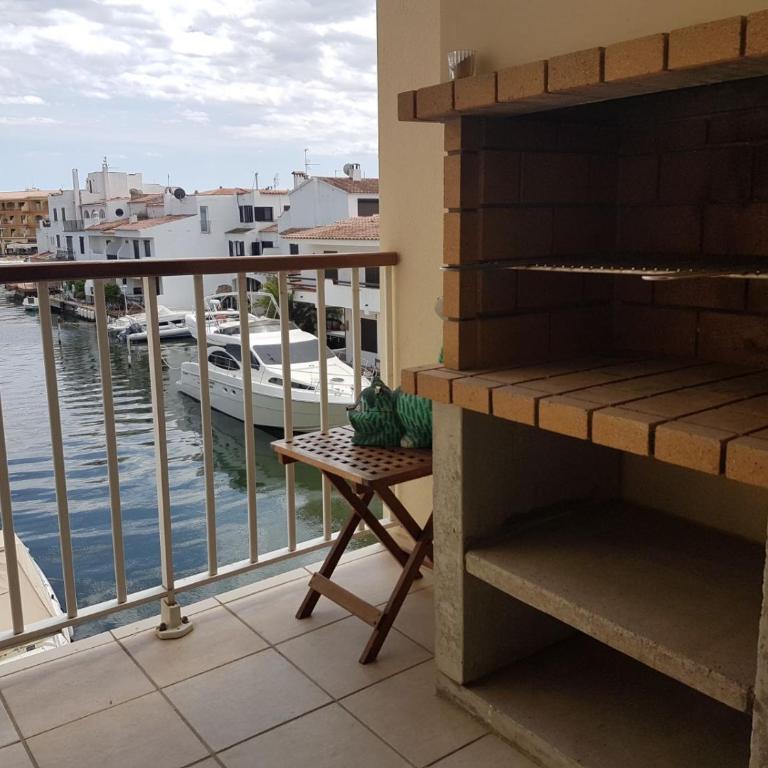 Magnífico apartamento junto al canal principal. - Apartamento de 2 dormitorios - 4