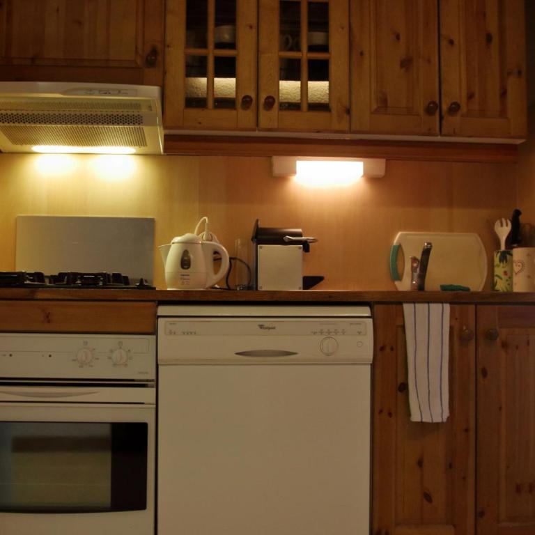 Appartement 8 Pers Centre Station Carroz (ARA32) - Apartment - 3