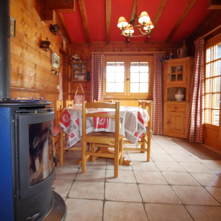 Chalet Beau Tanik 8 Pers aux Carroz (CHBOT) - Chalet - 6