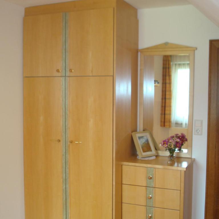 Gästehaus Moser - Familien-Apartment (2 Erwachsene + 2 Kinder) - 5