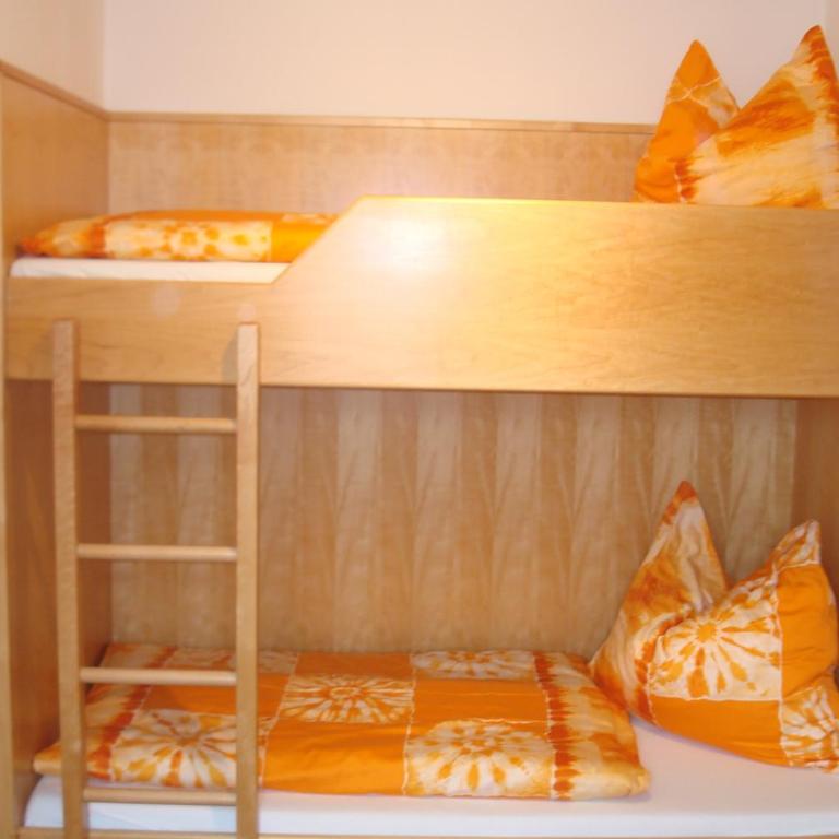 Gästehaus Moser - Familien-Apartment (2 Erwachsene + 2 Kinder) - 3