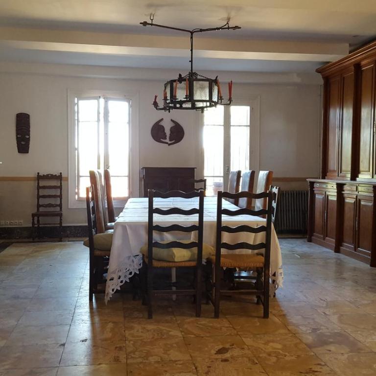 Mas Miraflors - Five-Bedroom House - 8