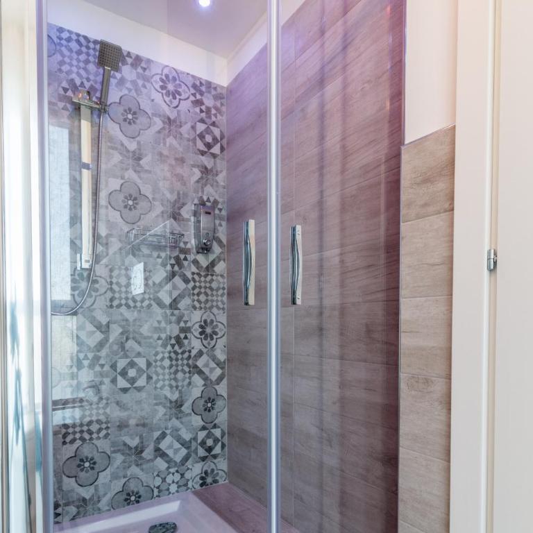 4 Star Suite SPA - Self Check-In - Private Spa Suite with Sauna - 23