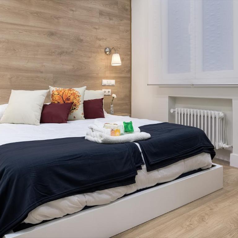 Bilbao Centro con opción de Parking - Three-Bedroom Apartment - 8