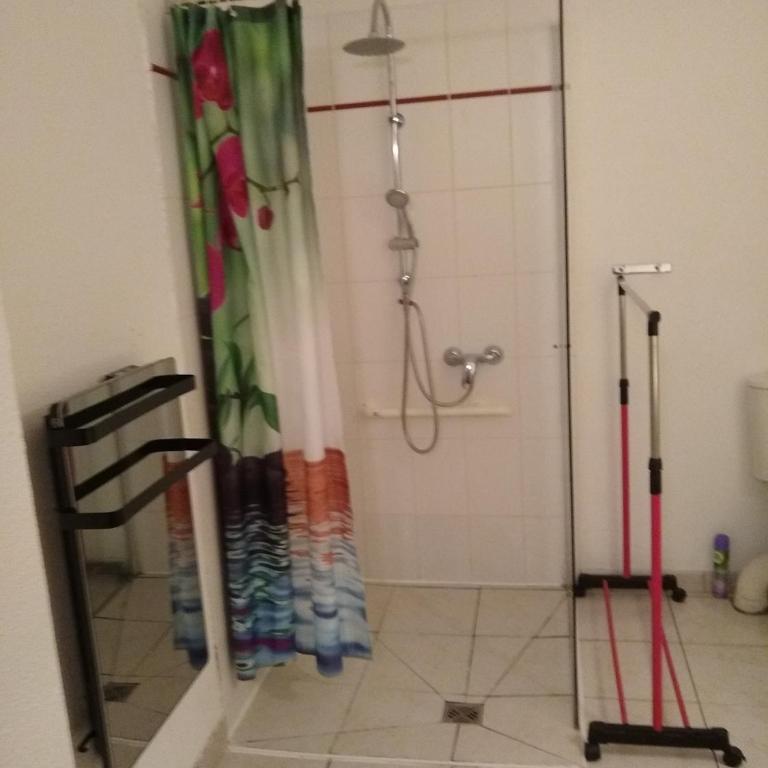 T2 RESIDENCE 3 ETOILES Piscine chauffée Sauna Hammam - Appartement - 23