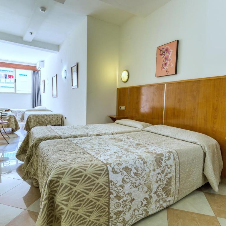 Nch Hotel Torremolinos - Habitación Familiar (2 adultos y 2 niños) - 1