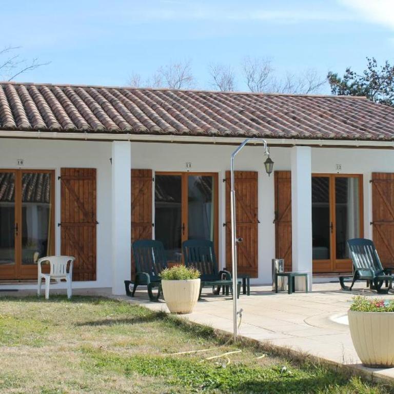 Auberge de la Fadaise - Chambre Double - Vue sur Piscine - 3