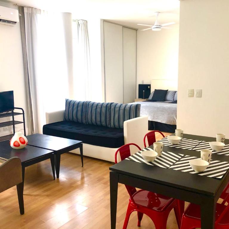 Apartamentos de Maria en Martinez! Av Libertador con Patio! - Estudio Deluxe con cama grande - 16