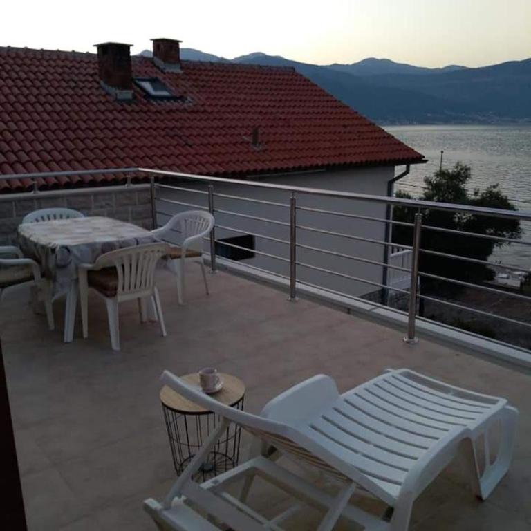 Sea View Penthouse - Two-Bedroom Apartment - 2